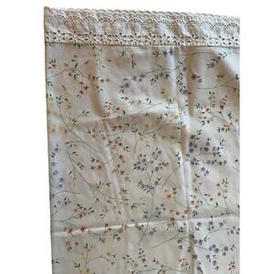 2 Vintage Springmaid floral standard pillow cases. Lace trim & colorful flowers